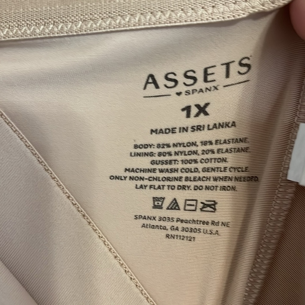 Assets by spanx 1x